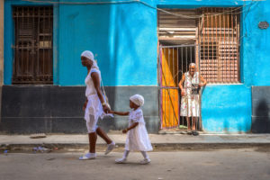 Cuba, Havanna, Mother and daughter, early morning walking tour, Cuba, Havanna, Mother and daughter, early morning walking tour,